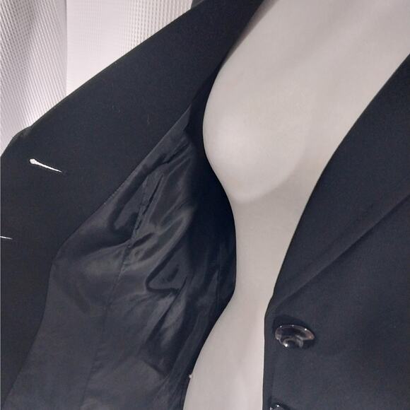 TAHARI! IMPECCABLY TAILORED BLACK 3 BUTTON FRONT JACKET, BLAZER! SZ 16 - Picture 4 of 7